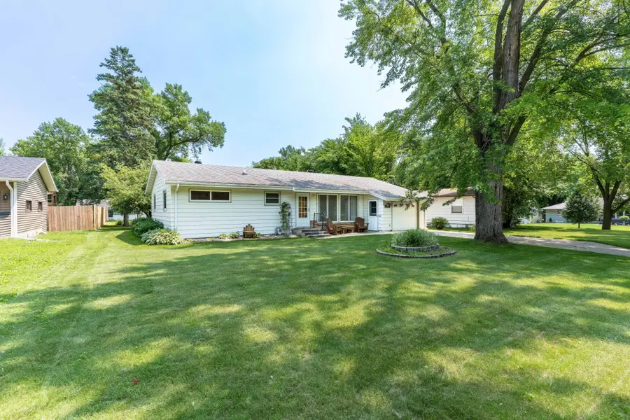 908 N 1st Avenue, Fergus Falls, MN 56537 - #2