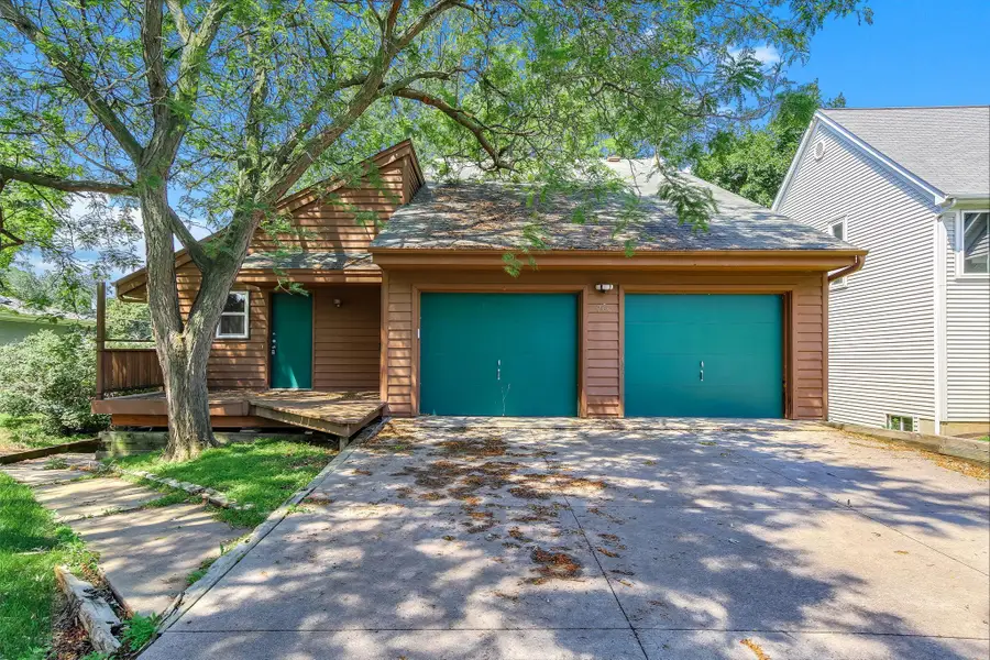 760 1st Avenue Nw, New Brighton, MN 55112 - #2