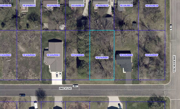 1102 2nd Street Se, Faribault, MN 55021