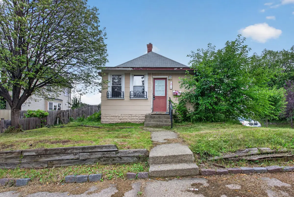 3700 N 6th Street, Minneapolis, MN 55412 - #1