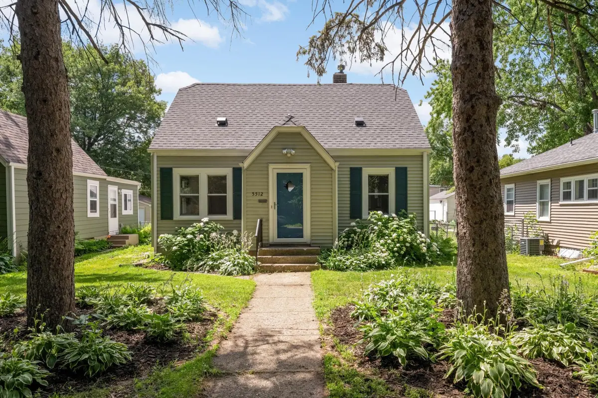 5512 34th Avenue S, Minneapolis, MN 55417 - #1