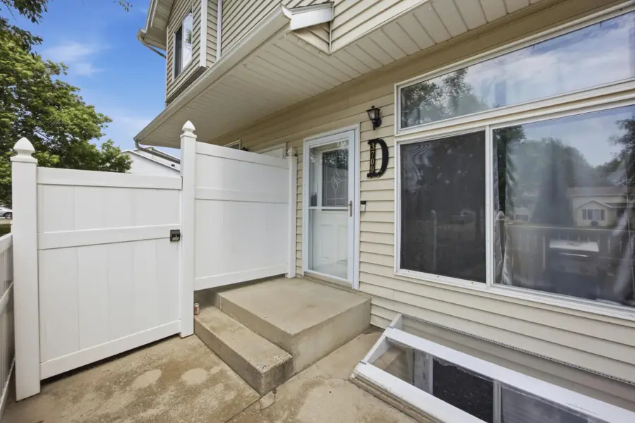 3709 10th Street N #D, Fargo, ND 58102 - #3
