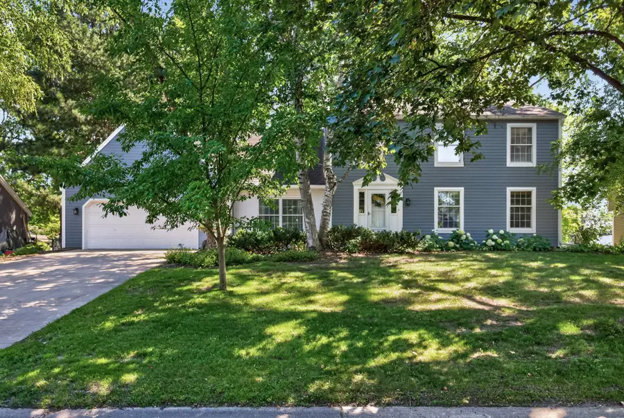 8906 138th Street Court, Apple Valley, MN 55124 - #2