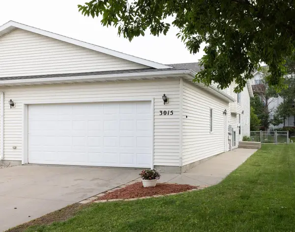 3015 Dakota Park Circle S, Fargo, ND 58104