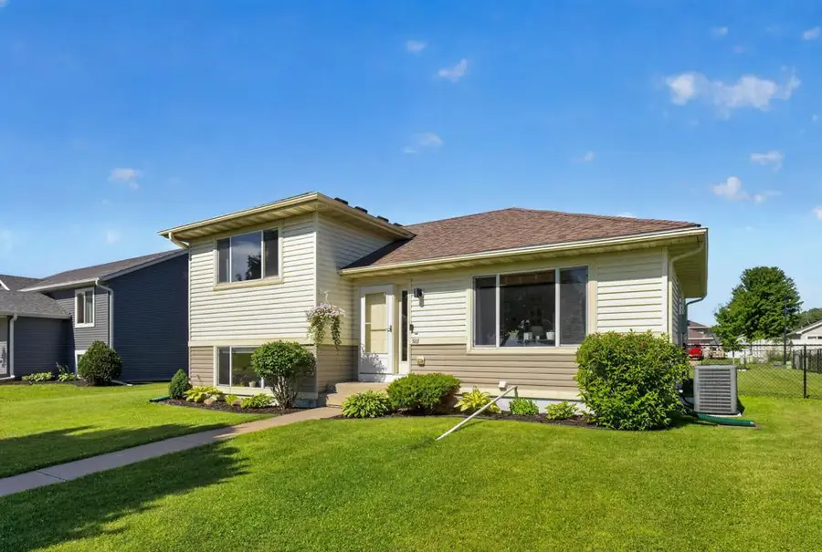 522 Brook Avenue, Saint Charles, MN 55972 - #3