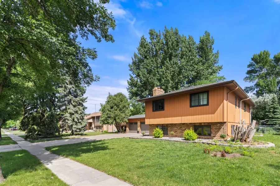 2101 26th Avenue S, Fargo, ND 58103 - #3