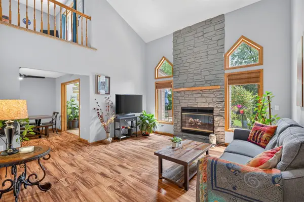 13125 Gemstone Court, Apple Valley, MN 55124