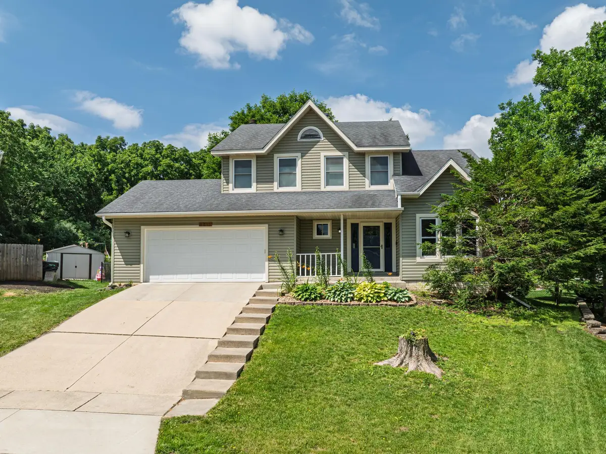 2211 Regent Lane Sw, Rochester, MN 55902 - #1
