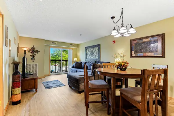 4845 W 123rd Street #201, Savage, MN 55378