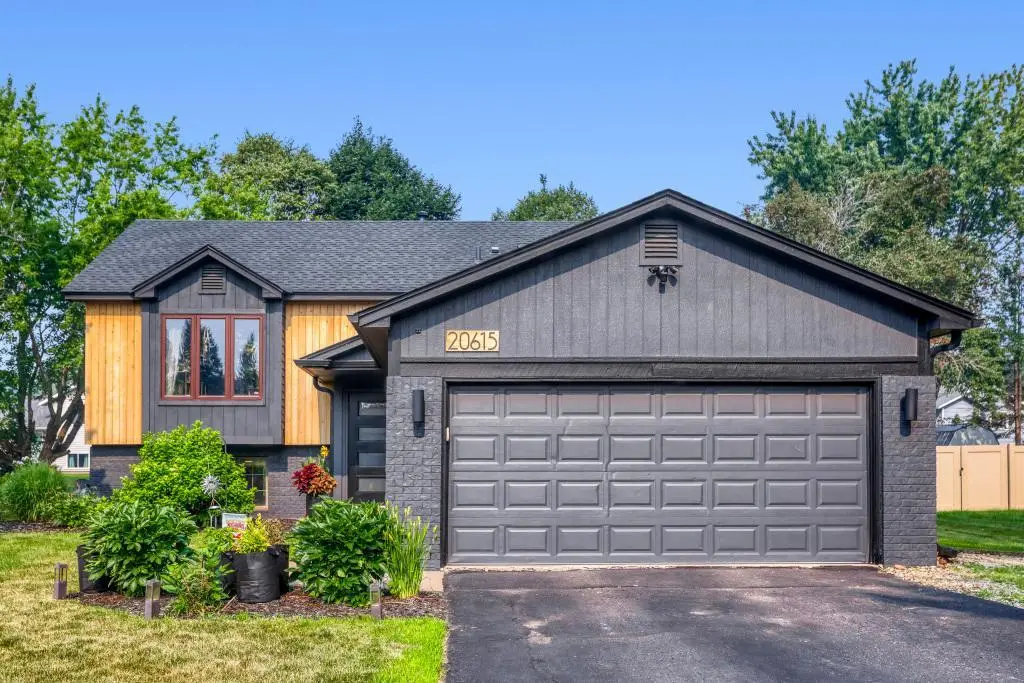 20615 Jaguar Avenue, Lakeville, MN 55044 - #1