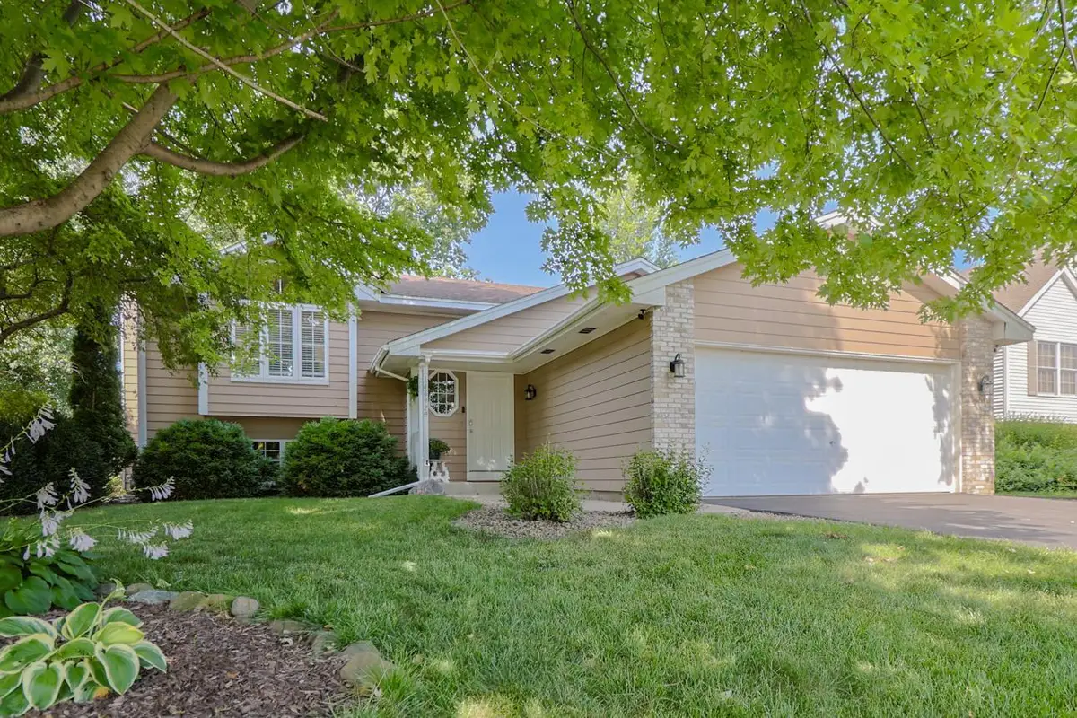 14692 Yosemite Avenue S, Savage, MN 55378 - #1