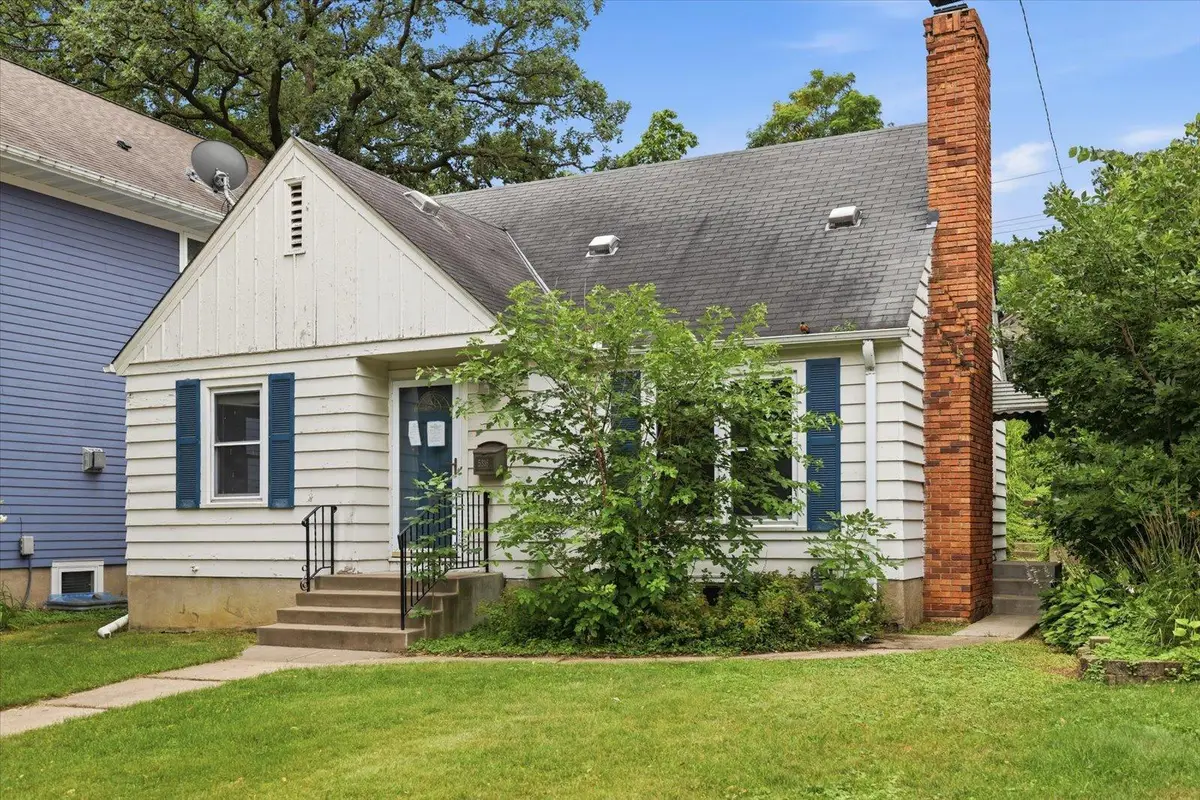 5316 Newton Avenue S, Minneapolis, MN 55419 - #1