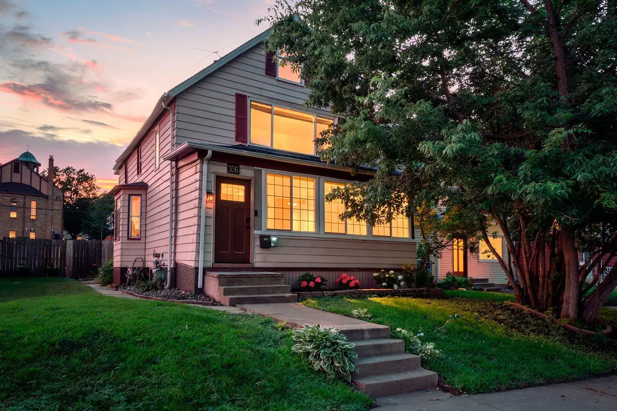 356 1st Avenue S, South Saint Paul, MN 55075 - #1