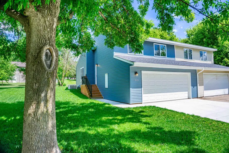 1035 Fox Run Road, Waconia, MN 55387 - #2