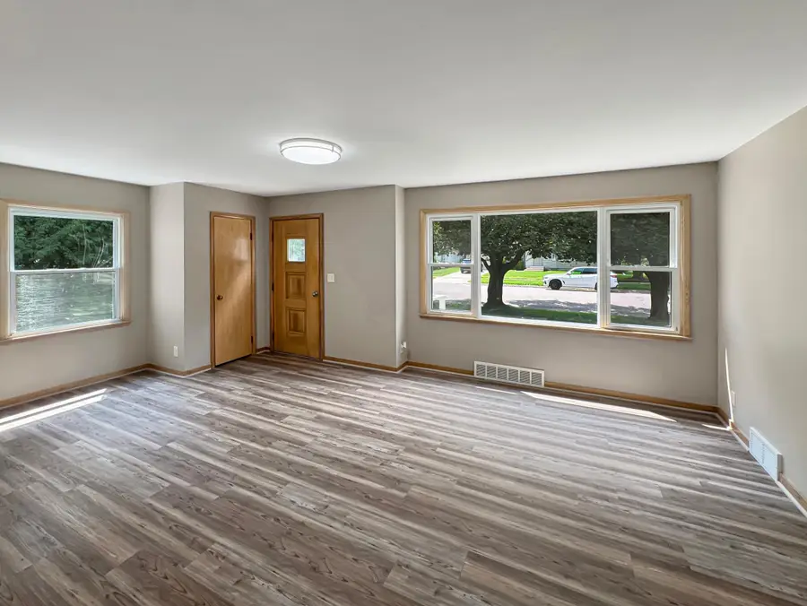 2843 Pine Avenue, Slayton, MN 56172 - #3