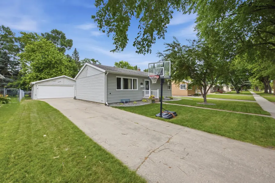 1850 16th Street S, Fargo, ND 58103 - #2