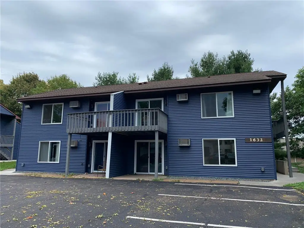 1632 Pinewood Lane, Hudson, WI 54016 - #1