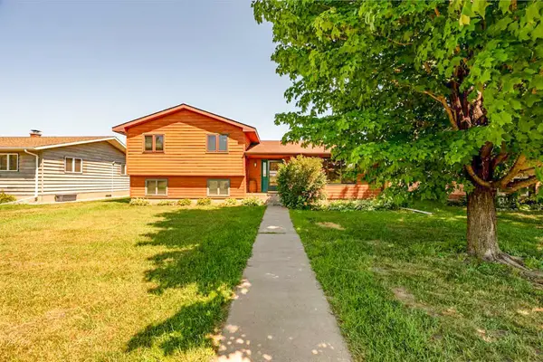 1221 21st Street S, Virginia, MN 55792