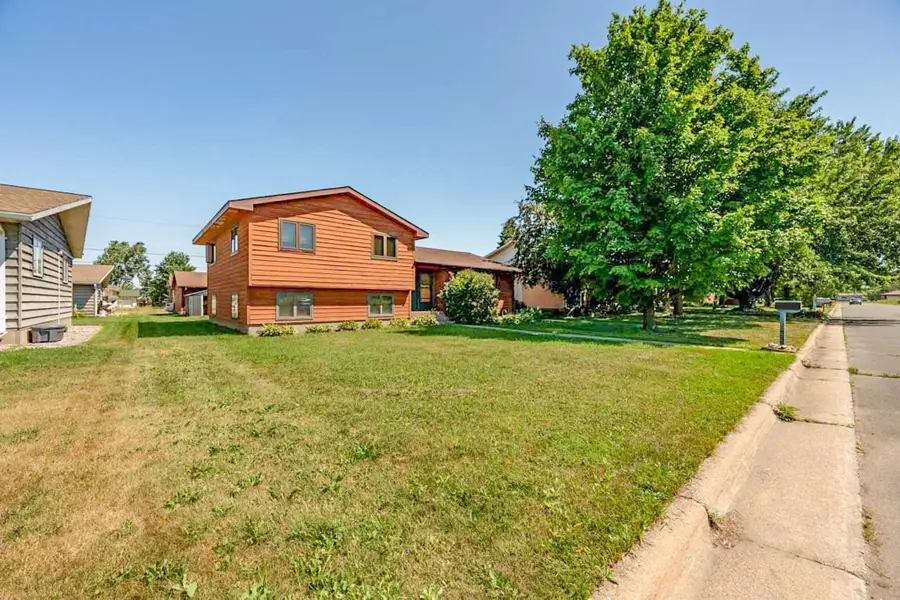 1221 21st Street S, Virginia, MN 55792 - #2