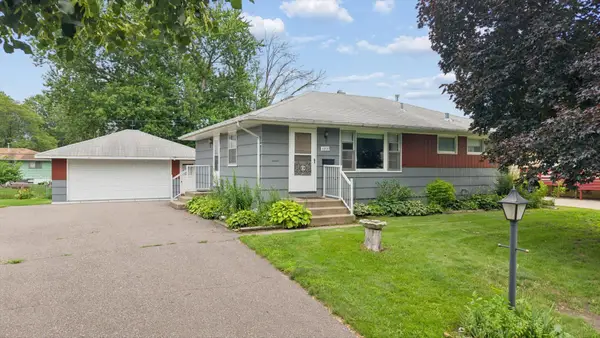 6400 Perry Avenue N, Brooklyn Center, MN 55429