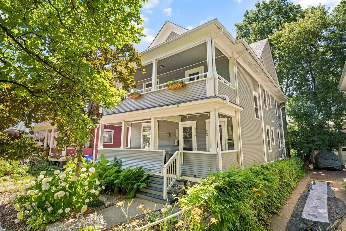 1060 Hague Avenue, Saint Paul, MN 55104 - #1