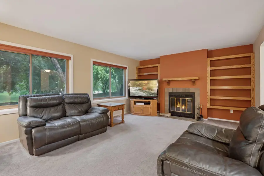 1603 Raindrop Drive, Eagan, MN 55121 - #2