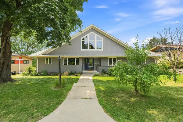 29 Orme Court, Saint Paul, MN 55116