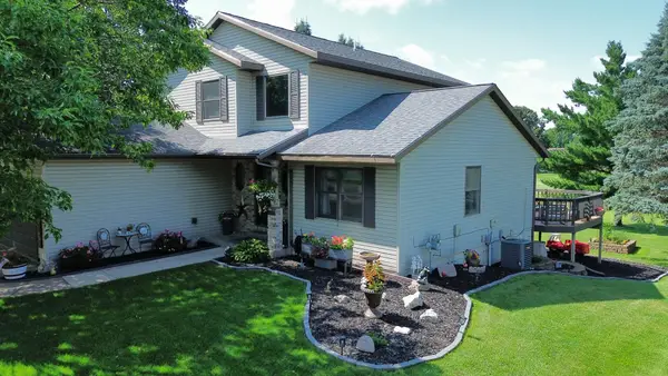 100 Benson Drive, Lewiston, MN 55952