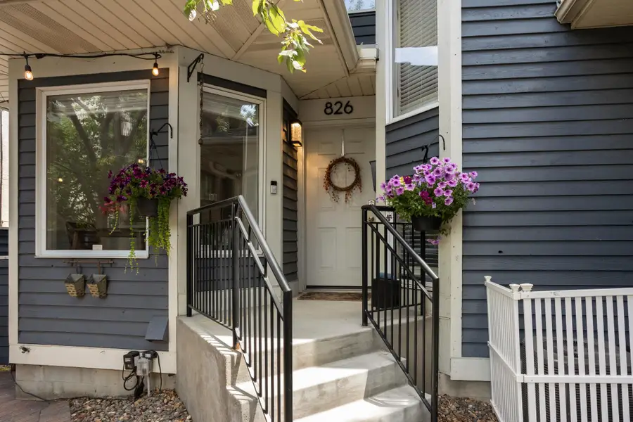 826 Summit Avenue, Minneapolis, MN 55403 - #2
