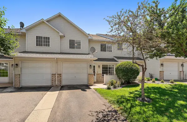 8598 Quarry Ridge Lane #H, Woodbury, MN 55125