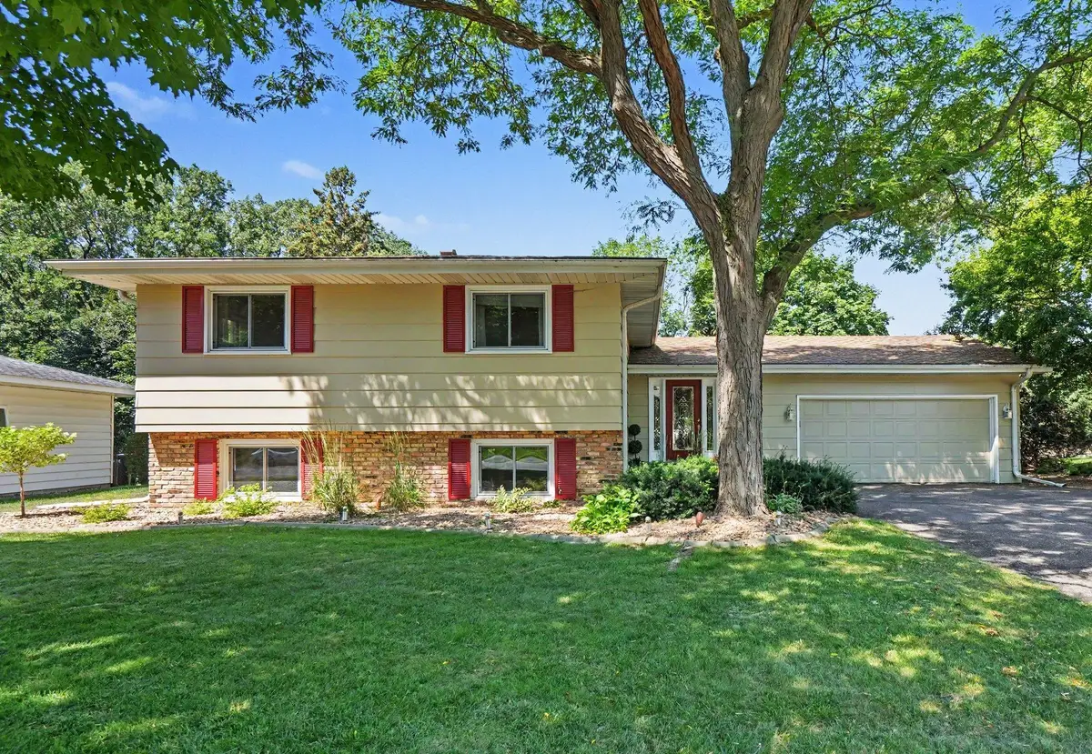436 Rice Creek Boulevard Ne, Fridley, MN 55432 - #1