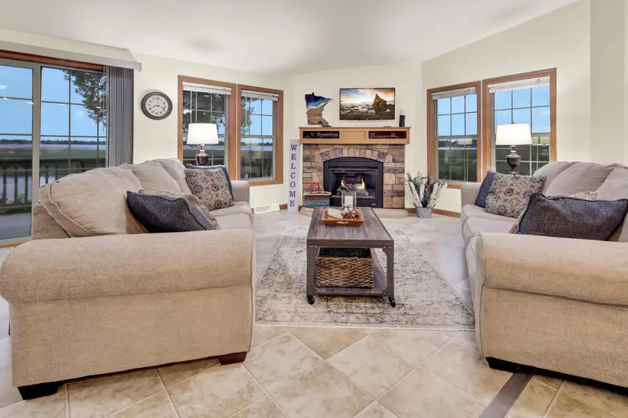 5042 White Gables Road, Brainerd, MN 56401 - #2