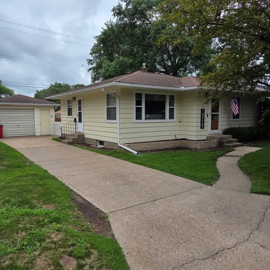 1859 W 4th Street, Winona, MN 55987 - #2