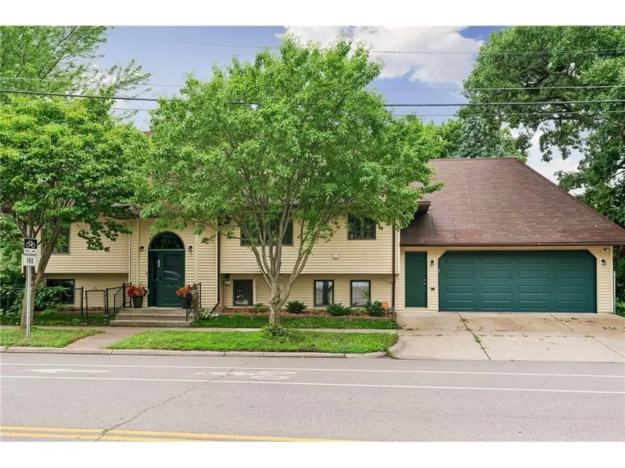 707 Hamline Avenue S, Saint Paul, MN 55116 - #2