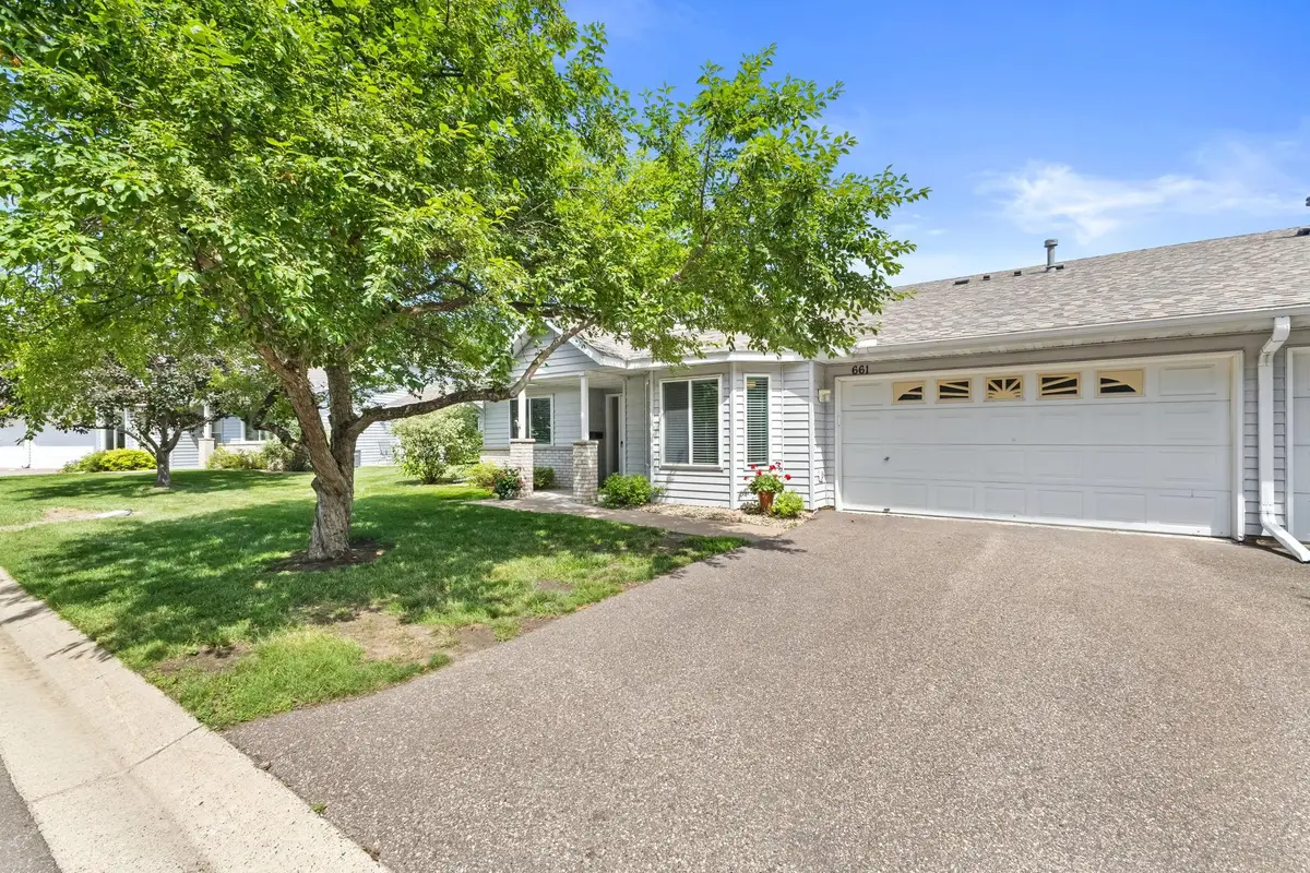 661 Belland Avenue, Vadnais Heights, MN 55127 - #1