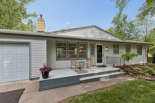 24850 Amlee Road, Shorewood, MN 55331