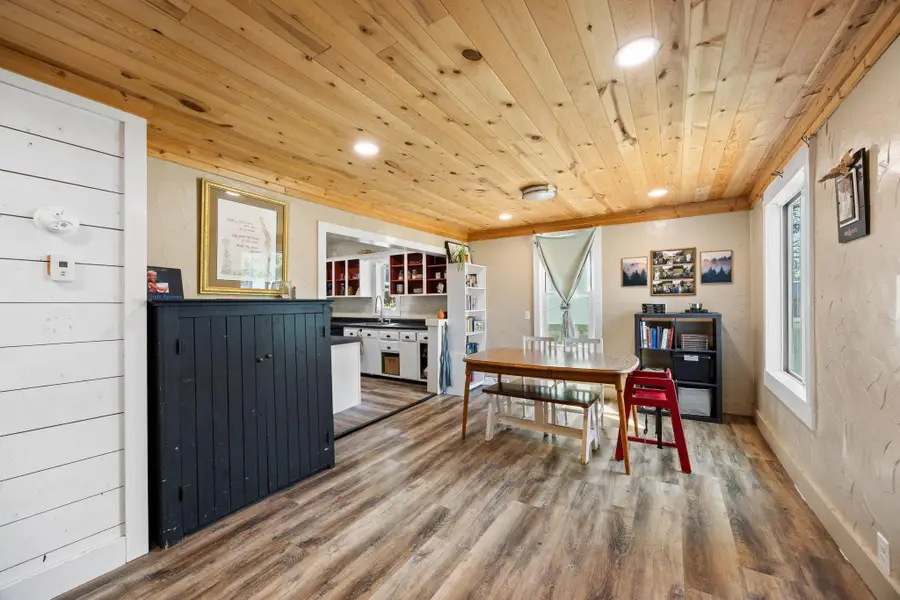 1318 Highway 23 N, Sandstone, MN 55072 - #3