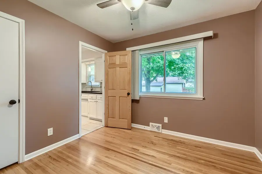 3845 Vera Cruz Avenue N, Robbinsdale, MN 55422 - #3