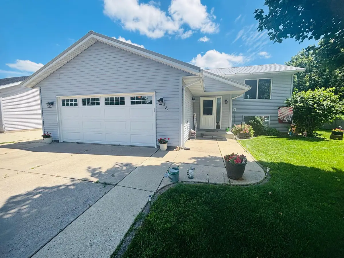 535 Morningside Avenue, Paynesville, MN 56362 - #1