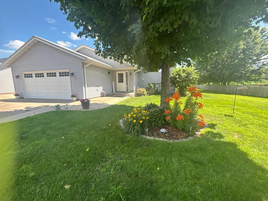 535 Morningside Avenue, Paynesville, MN 56362 - #2
