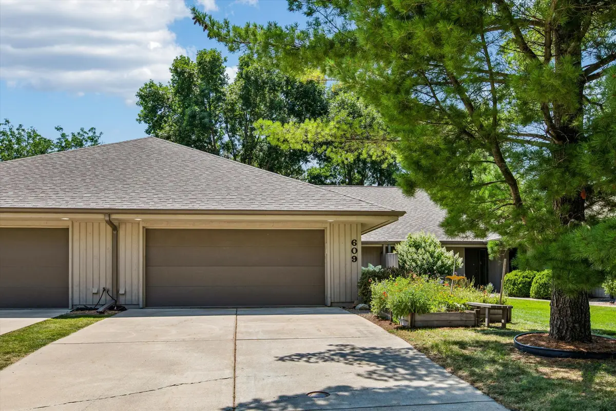 609 Meldahl Lane, Northfield, MN 55057 - #1