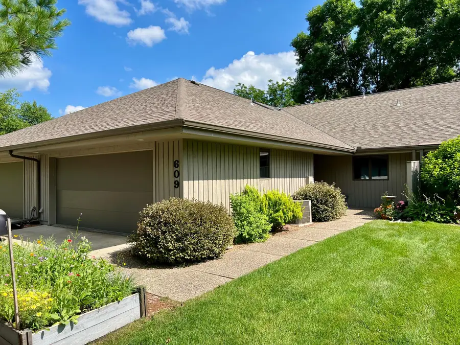 609 Meldahl Lane, Northfield, MN 55057 - #2