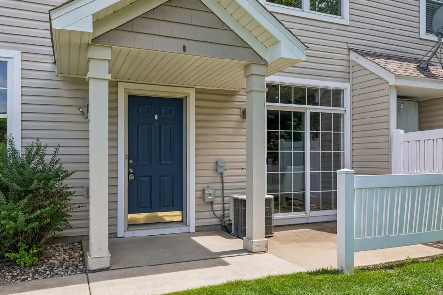 1020 Princeton Avenue, Shakopee, MN 55379 - #3