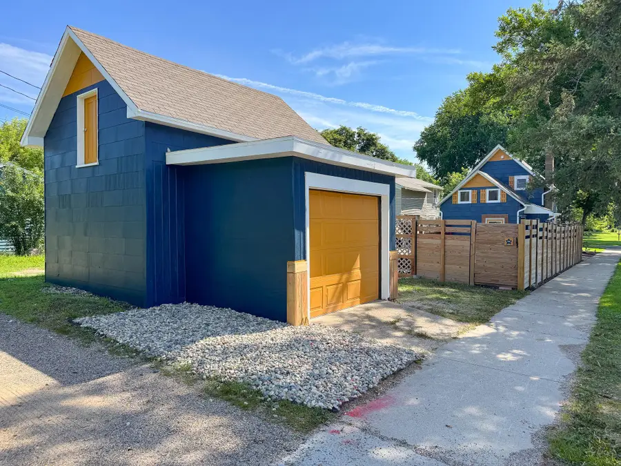 624 S Oak Street, Fergus Falls, MN 56537 - #2