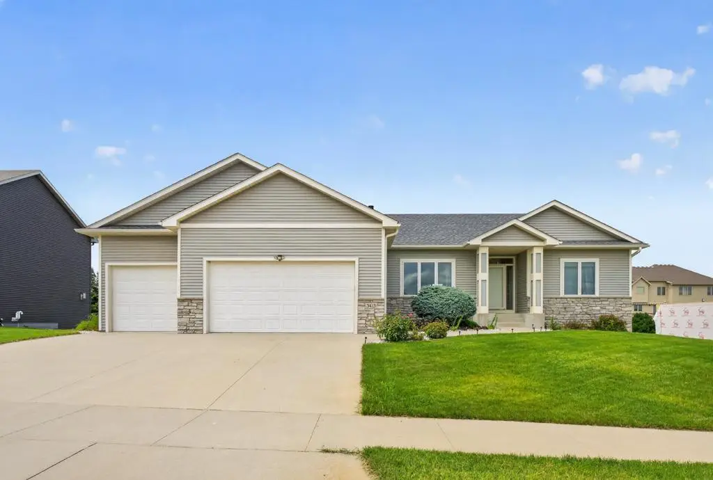 3413 Stonehedge Drive Ne, Rochester, MN 55906 - #1