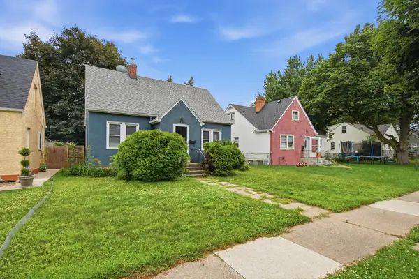 1828 Bush Avenue E, Saint Paul, MN 55119
