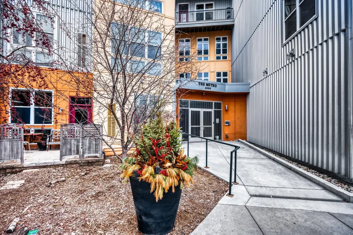 2650 University Avenue W #104, Saint Paul, MN 55114 - #1