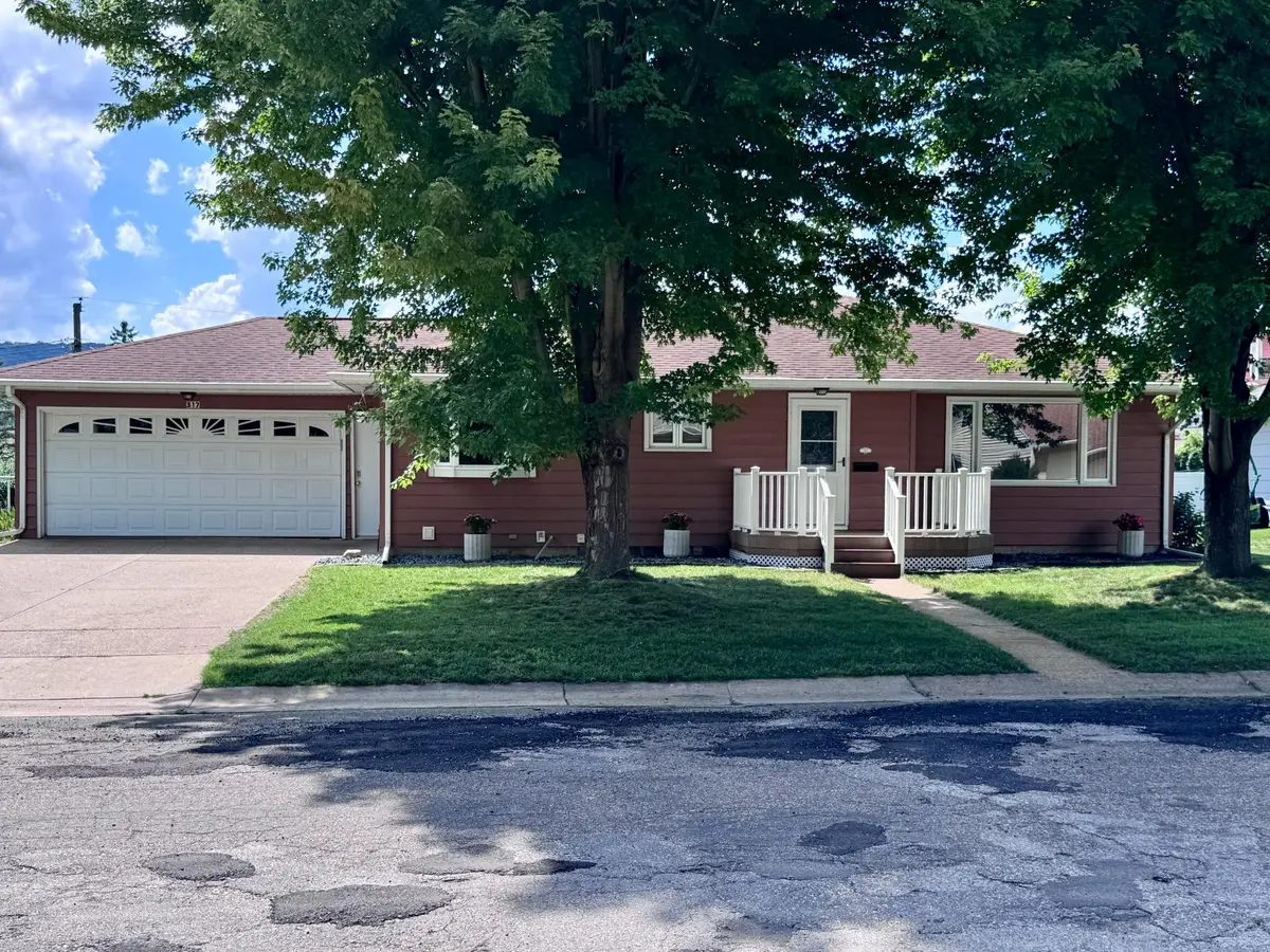317 Emherst Street, Winona, MN 55987 - #1