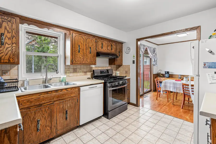 4831 Washington Street Ne, Columbia Heights, MN 55421 - #2