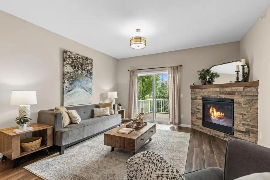 4131 Blakewood Drive, Shakopee, MN 55379 - #2